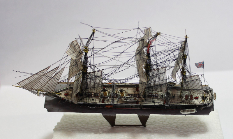 Battleship 1st rate "HMS Warrior" (1 p.) GB 1860 Heinrich Modelle H 69 LXI/A - no shipping - only collection in shop!